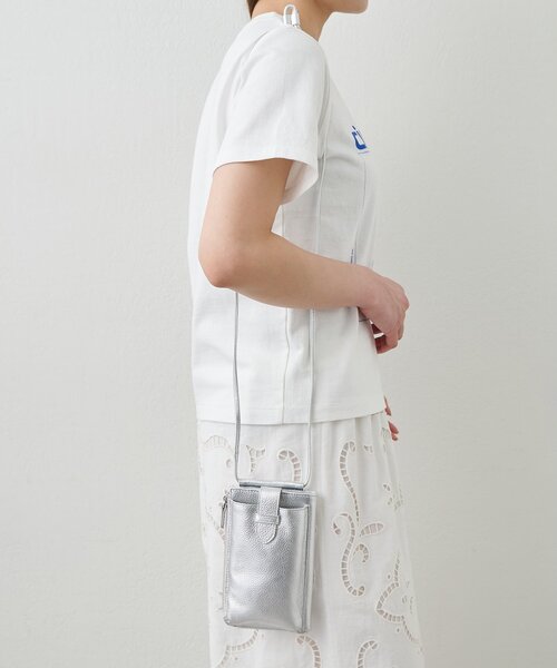 Whim Gazette(ウィムガゼット)の「【Hoaw.】スマホウォレットショルダー縦型(ショルダーバッグ・レディース・ブラック/ライトグレー/シルバー・FREE)」の5枚目の写真
