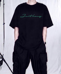 JUSTHANG（ジャストハング）の「プレミアム半袖ブラックレタリングロゴ（グリーン）オーバーサイズ半袖Tシャツ（Tシャツ/カットソー）」