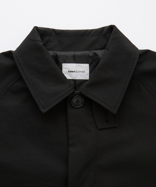 EMMA CLOTHES(エマクローズ)の「ツイルステンカラーロングコート〈UVカット〉(ステンカラーコート・メンズ・スミクロ/アイボリー・S/M/L)」の6枚目の写真