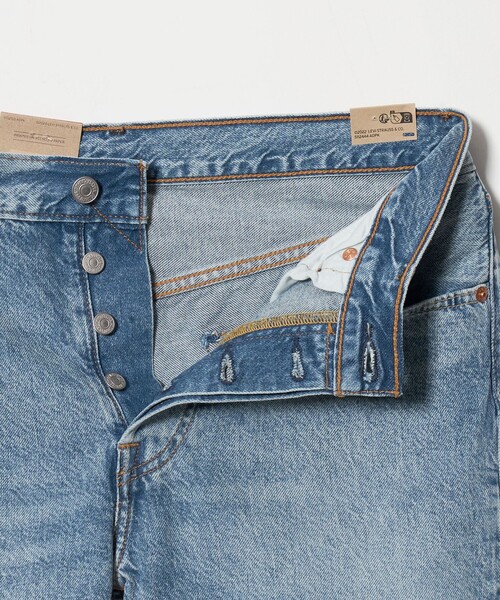 NICE WEATHER（ナイスウェザー）の「＜Levi's＞501 デニムパンツ（デニムパンツ・メンズ・ライトブルー・34inch/30inch/32inch）」の7枚目の写真
