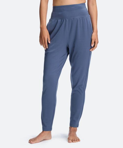 UNDER ARMOUR(アンダーアーマー)の「UAフィットネス パンツ(トレーニング/レディース)(その他パンツ・レディース・チャコールグレー・XL/L/M)」の1枚目の写真