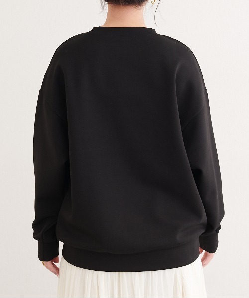 natural couture(ナチュラルクチュール)の「ポンチオーバーサイズスウェット(Tシャツ/カットソー・レディース・グレー/アイボリー/ブラック/ピンク・FREE)」の15枚目の写真