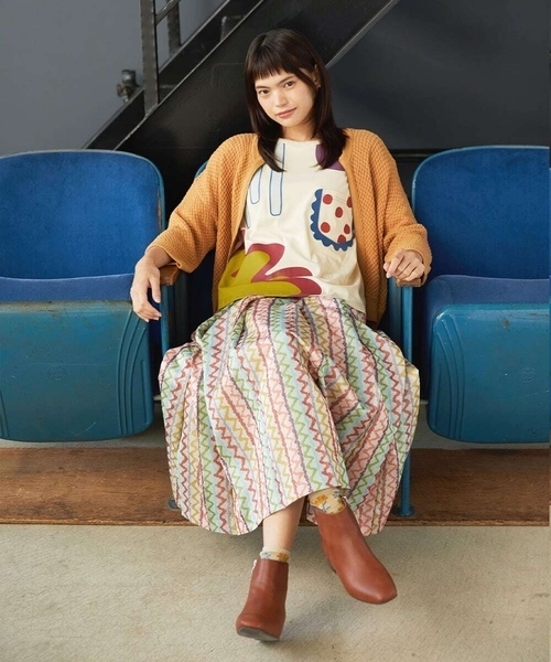 Jocomomola(ホコモモラ)の「Pincelade ジャカードストライプスカート(スカート・レディース・ネイビー/ベージュ・42/40)」の20枚目の写真