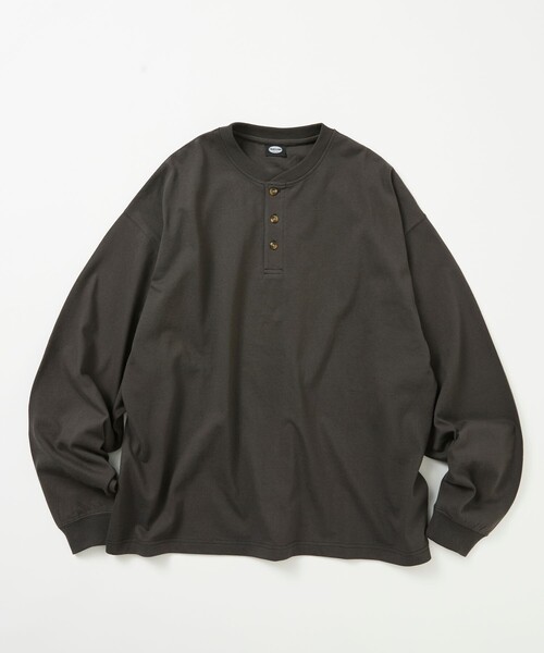 FREAK'S STORE(フリークスストア)の「限定展開 9オンス Heavyweight ビッグシルエット ヘンリーネック ロングスリーブTシャツ/ヘビーウェイト/ロンTEE(Tシャツ/カットソー・メンズ・ブラック/アッシュグレー/ホワイト/スミクロ・LARGE/SMALL/MEDIUM)」の10枚目の写真