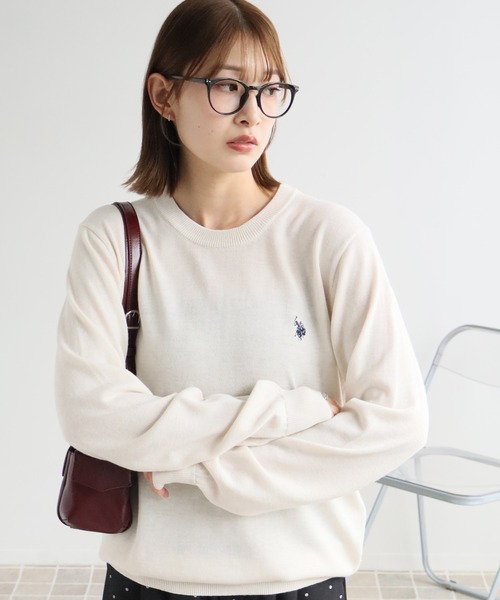 U.S. POLO ASSN.(ユーエスポロアッスン)の「【U.S. POLO ASSN./ユーエスポロアッスン】ワンポイント ダブルホースマン刺繍 ベーシッククルーネックセーター(ニット/セーター・メンズ・杢グレー/ネイビー/アイボリー/モカ/ダークオレンジ・M/L/LL)」の2枚目の写真