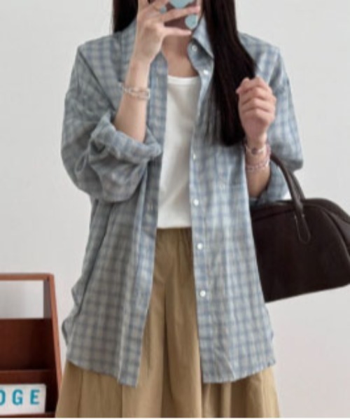 &soiree(アンドソワレ)の「ビックシルエットアソート柄シャツ(シャツ/ブラウス・レディース・ブルー/ブルー系その他3/ブルー系その他4/ブルー系その他2/ピンク・MEDIUM/LARGE/X-LARGE)」の5枚目の写真