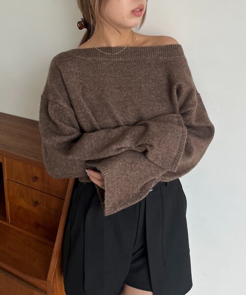 CAPRICIEUX LE'MAGE(カプリシューレマージュ)の「【もちふわシリーズ】もちふわWOOLボートネックニット(ニット/セーター・レディース・ボルドー/アイボリー/ベージュ/ブラウン・FREE)」の15枚目の写真