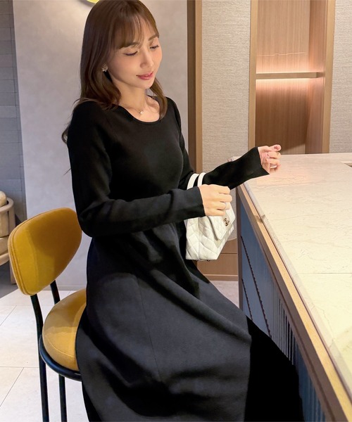 KOBE LETTUCE（コウベレタス）の「[ 岡部あゆみさんコラボ ] 前後2way長袖ニットワンピース（ワンピース・レディース・ブラック×ホワイト/ネイビー/アイボリー系/ブラック・M）」の6枚目の写真