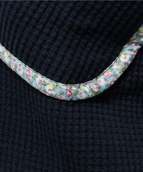 POU DOU DOU（プードゥドゥ）の「花柄パイピングポケットプルオーバー（Tシャツ/カットソー・レディース・ピンク/アイボリー/ネイビー・3）」の12枚目の写真