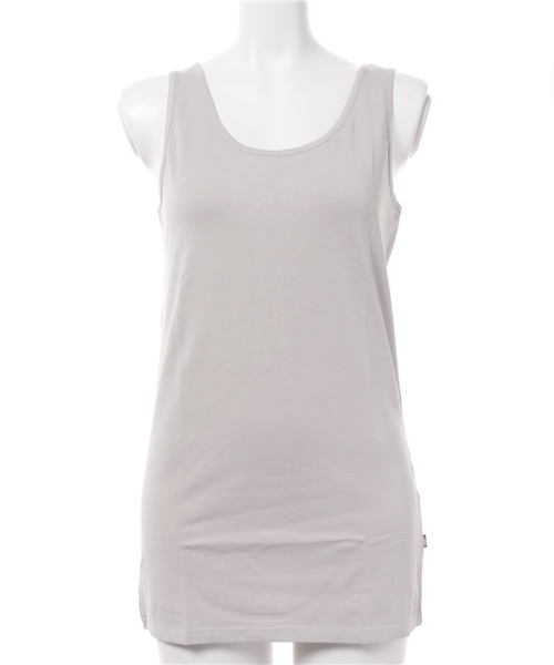 REAL CUBE（リアルキューブ）の「【UV99%CUT】REAL CUBE 極上素材コットンモダールタンクトップ（タンクトップ・レディース・杢グレー/ホワイト×グレー/ブラック系その他/ブルー系その他/グレイッシュベージュ/オフホワイト/ライトベージュ/ブラック/ネイビー/ベージュ系その他/ホワイト×ネイビー/モカ/ダークブルー/ブラウン・42/38/40/36）」の11枚目の写真