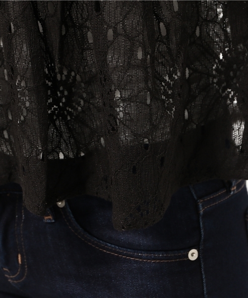 earth music&ecology(アースミュージックアンドエコロジー)の「袖フリルレースプルオーバー(シャツ/ブラウス・レディース・ブラック/ピンクベージュ/ミント/オフホワイト・FREE)」の6枚目の写真