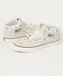 Vans バンズ の Vans Peanuts Half Cab ハーフキャブ Vn0a348eqv3 Peanuts Snoopy Family Marshmallow スニーカー Wear