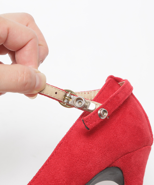 attagirl（アタガール）の「アンクルストラップ ハイヒール パンプス（パンプス・レディース・ブラック/レッド/ブラック系その他/マスタード/ブラック系その他2/シルバー系その他3/ブラック系その他3・S/M/L/LL）」の18枚目の写真