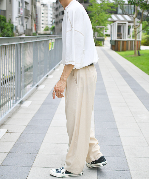 kutir（クティール）の「リネン１タックパンツセットアップ（その他パンツ・メンズ・ベージュ/オフホワイト・SMALL/MEDIUM）」の4枚目の写真