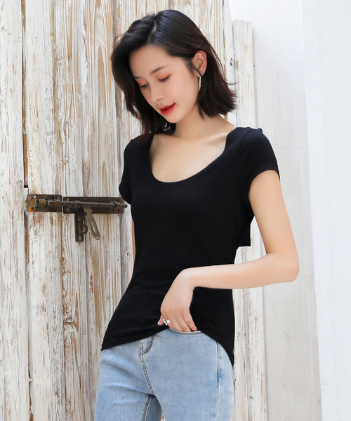OSYAREVO(オシャレボ)の「バックオープンベーシックTシャツ(Tシャツ/カットソー・レディース・ブラック/ホワイト・SMALL/MEDIUM/LARGE)」の7枚目の写真