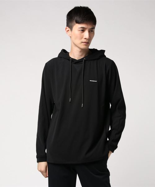 1piu1uguale3 RELAX（ウノピュウノウグァーレトレリラックス）の「1PIU1UGUALE3 RELAX(ウノピゥウノウグァーレトレ)4WAYストレッチラインロゴプルフーディ（パーカー・メンズ・ブラック/ネイビー・S/M/L/XL/XXL）」の5枚目の写真