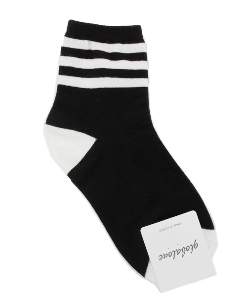 WEGO（ウィゴー）の「WEGO/ラインクルーソックス（ソックス/靴下・レディース・ホワイト/ブラック/ブルー/サックスブルー/パープル/ピンク/レッド・FREE）」の3枚目の写真