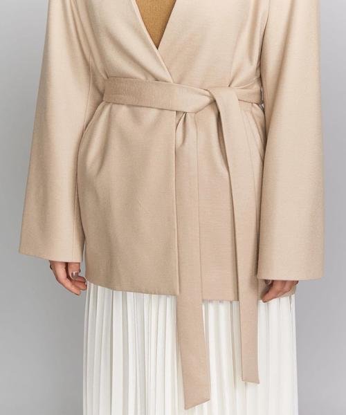 BEAUTY&YOUTH UNITED ARROWS（ビューティーアンドユースユナイテッドアローズ）の「BY スムースカラーレスベルトジャケットо（ノーカラージャケット・レディース・ベージュ/モカ・MEDIUM/SMALL）」の13枚目の写真