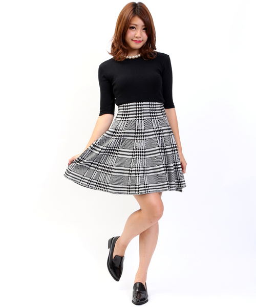 WEGO(ウィゴー)の「WEGO/ニットサーキュラースカート(スカート・レディース・アイボリー/ブラック/ダークグリーン/ネイビー/ワイン/杢グレー/サックスブルー/ブルー系その他/ライトピンク・FREE)」の22枚目の写真