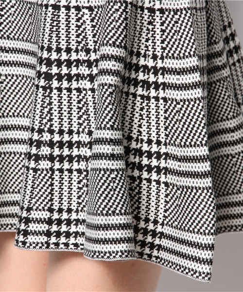 WEGO(ウィゴー)の「WEGO/ニットサーキュラースカート(スカート・レディース・アイボリー/ブラック/ダークグリーン/ネイビー/ワイン/杢グレー/サックスブルー/ブルー系その他/ライトピンク・FREE)」の13枚目の写真