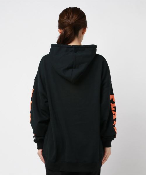 ムラサキスポーツ（ムラサキスポーツ）の「PLAYBOY×NOUNO/プレイボーイ PB-NN1902 パーカー（パーカー・レディース・ホワイト×ブルー/ブラック系その他/ブラック×ブルー・FREE）」の5枚目の写真