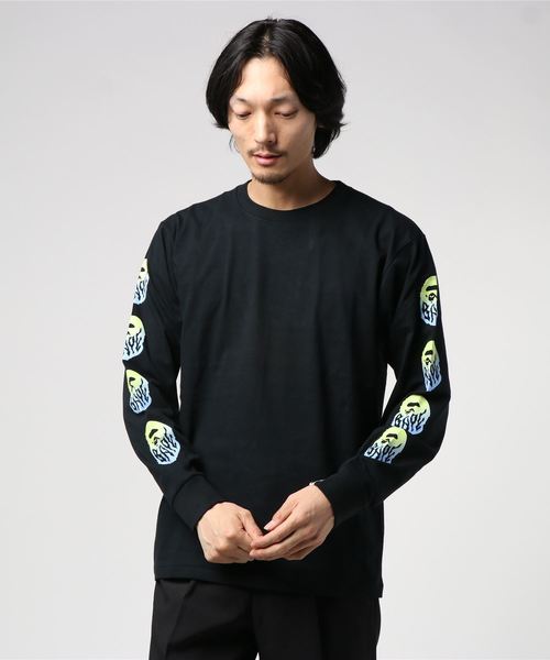 A BATHING APE(アベイシングエイプ)の「GRADATION BAPE FLAME L/S TEE M(Tシャツ/カットソー)」|ブラック