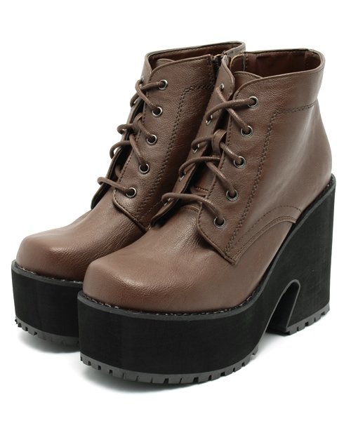 WEGO（ウィゴー）の「WEGO/厚底ヒールブーツ（ブーツ・レディース・ブラック/ブラウン・23.5/24.5）」の15枚目の写真