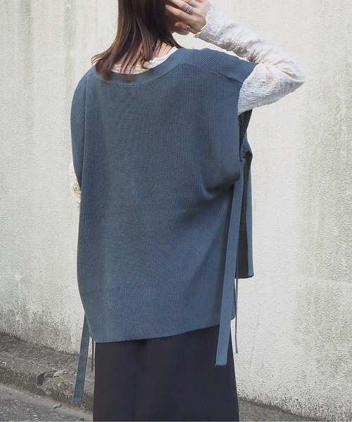 tiptop（ティップトップ）の「【web限定アイテム】サイドリボンニットベスト（ベスト・レディース・アイボリー/ブラック/ベージュ/カーキ/ブラウン/ダークブルー・FREE）」の10枚目の写真