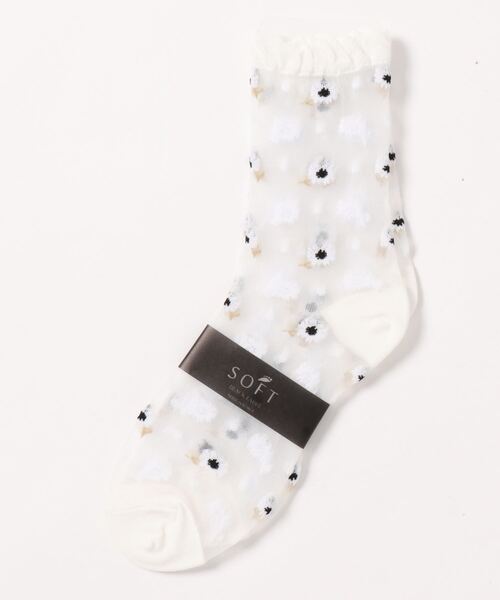 emesuelee（エメスーリー）の「シースルー 花 / チェック / ラメ / ドット ソックス（ソックス/靴下・レディース・ホワイト/ベージュ/ホワイト系その他/ブラック系その他/ブラック/オフホワイト/イエロー/チェリーピンク/ブルー/ブラック系その他2/ピンク系その他/ホワイト系その他2/カーキ/ピンク/ライトベージュ/アイボリー/ブラック系その他3/ブラック系その他4/ブルー系その他/ホワイト系その他3/ブラック系その他5/グレー/ベージュ系その他/ブラウン/ホワイト系その他4/ベージュ系その他2/ブラック系その他6/ベージュ系その他3/ホワイト系その他5/ブラック系その他7/グレー系その他/イエロー系その他/K/G/H/I/B/C/D/E/J/F/A/R/Q/O/P/L/M/N/U/V/W/S/T/その他1/その他2/その他6/その他7/その他8/その他9/その他10/その他14/その他16/その他11/その他12/その他13/その他17/その他18/その他19/その他20/その他22/その他23/その他24/その他25/その他26/その他27/その他21/その他3/その他5/その他4/X/Y/Z/その他15/その他28/その他29/その他30/パープル系その他2/その他31/その他32/その他33/その他34/その他35・フリー）」の8枚目の写真