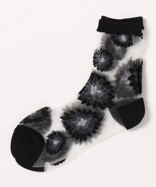 emesuelee（エメスーリー）の「シースルー 花 / チェック / ラメ / ドット ソックス（ソックス/靴下・レディース・ホワイト/ベージュ/ホワイト系その他/ブラック系その他/ブラック/オフホワイト/イエロー/チェリーピンク/ブルー/ブラック系その他2/ピンク系その他/ホワイト系その他2/カーキ/ピンク/ライトベージュ/アイボリー/ブラック系その他3/ブラック系その他4/ブルー系その他/ホワイト系その他3/ブラック系その他5/グレー/ベージュ系その他/ブラウン/ホワイト系その他4/ベージュ系その他2/ブラック系その他6/ベージュ系その他3/ホワイト系その他5/ブラック系その他7/グレー系その他/イエロー系その他/K/G/H/I/B/C/D/E/J/F/A/R/Q/O/P/L/M/N/U/V/W/S/T/その他1/その他2/その他6/その他7/その他8/その他9/その他10/その他14/その他16/その他11/その他12/その他13/その他17/その他18/その他19/その他20/その他22/その他23/その他24/その他25/その他26/その他27/その他21/その他3/その他5/その他4/X/Y/Z/その他15/その他28/その他29/その他30/パープル系その他2/その他31/その他32/その他33/その他34/その他35・フリー）」の13枚目の写真