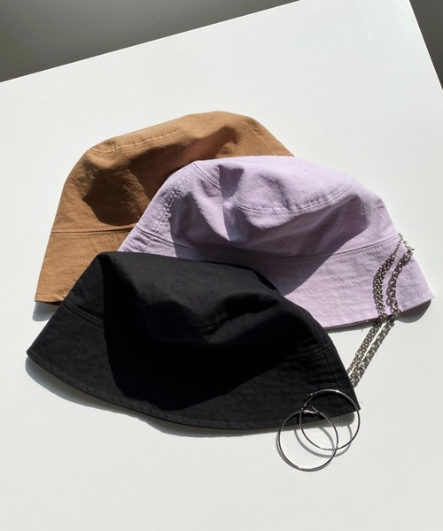 by muni:r（バイ ムニール）の「カジュアルモード　ベーシック バケットハット（ハット・レディース・ブラック/ブラウン/ライトパープル・ONE SIZE）」の4枚目の写真
