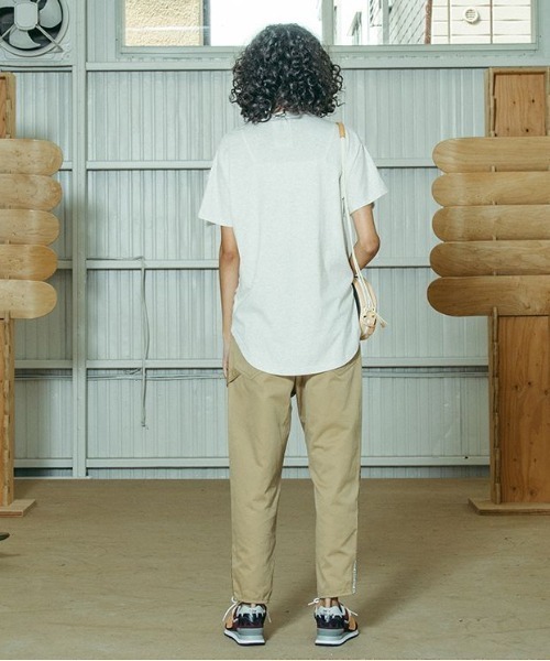 STOF（ストフ）の「STOF/ストフ/ジャガードTシャツ/Thousand Leaves T