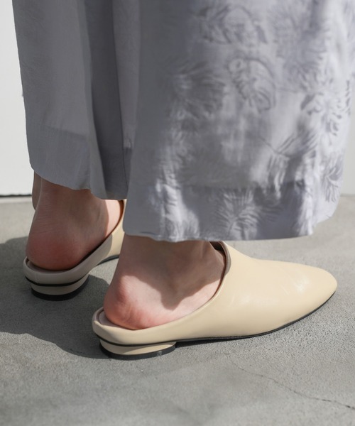 select MOCA(セレクトモカ)の「2021 SS シンプルデザインニュアンスバブーシュ(その他シューズ・レディース・ブラック/カーキ/アイボリー・SMALL/MEDIUM/LARGE)」の9枚目の写真