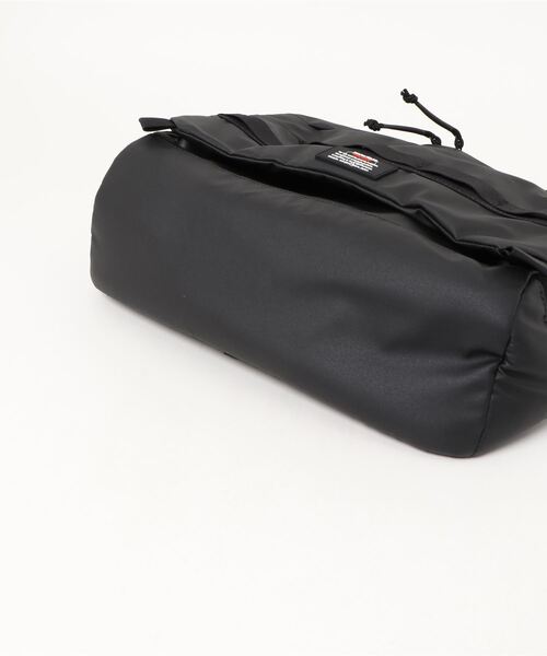 MAKAVELIC（マキャベリック）の「MAKAVELIC/TRUCKS RAISE SHOULDER BAG（ショルダーバッグ・レディース・ブラック/ネイビー・FREE）」の3枚目の写真