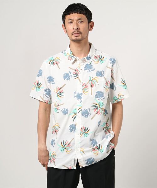 Quiksilver（クイックシルバー）の「QUIKSILVER/クイックシルバー 半袖シャツ GQYWT03267（シャツ/ブラウス・メンズ・ピンク/ホワイト・L/M）」の2枚目の写真