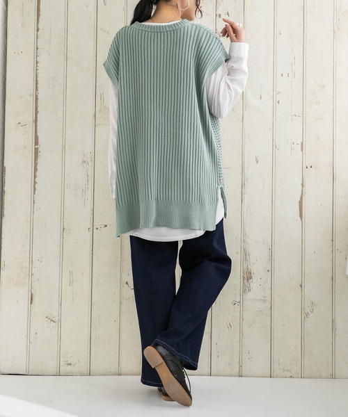 osharewalker（オシャレウォーカー）の「『ケーブル×メッシュニットベスト』（ベスト・レディース・グレイッシュブルー/ベージュ/ブラック・FREE）」の6枚目の写真