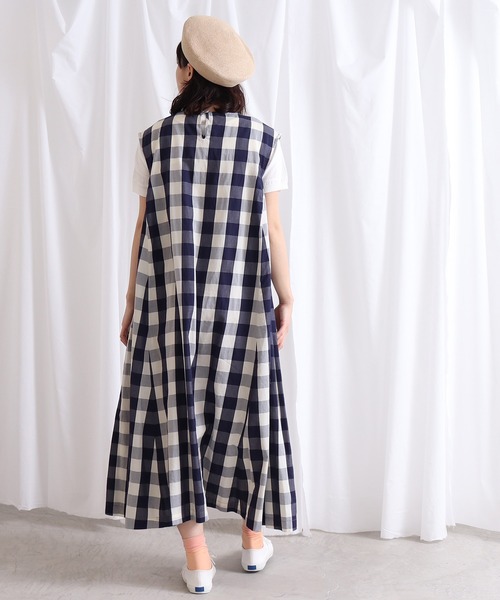 Lene（レネ）の「カポックギンガム ノースリーブワンピース（ワンピース・レディース・ブラック/ブルー・FREE）」の17枚目の写真