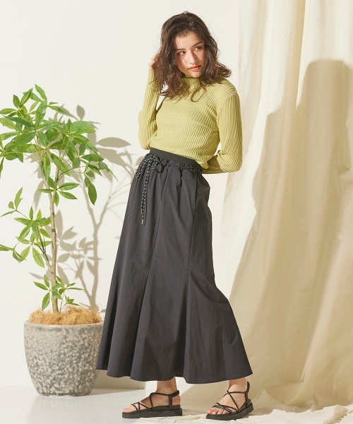 LIPSTAR（リップスター）の「【セット商品】サコッシュ付き撥水フレアスカート（スカート・レディース・ピンク/ベージュ/ブラック・M）」の22枚目の写真