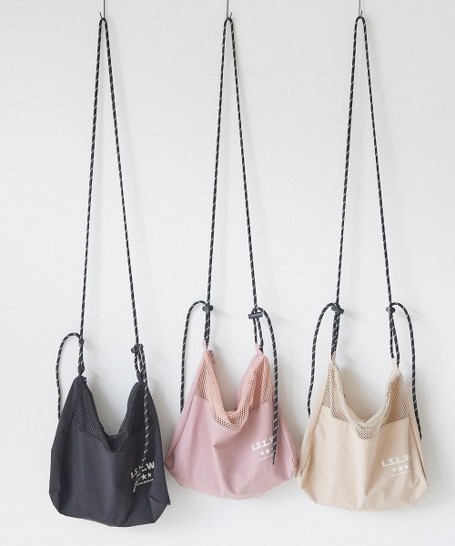 LIPSTAR（リップスター）の「【セット商品】サコッシュ付き撥水フレアスカート（スカート・レディース・ピンク/ベージュ/ブラック・M）」の21枚目の写真