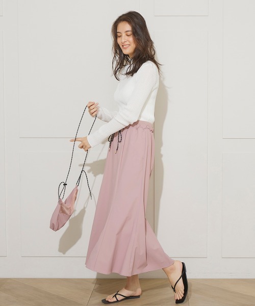 LIPSTAR（リップスター）の「【セット商品】サコッシュ付き撥水フレアスカート（スカート・レディース・ピンク/ベージュ/ブラック・M）」の14枚目の写真