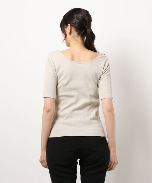 LOWRYS FARM（ローリーズファーム）の「オーガニックタイト５Ｓ　945981（Tシャツ/カットソー・レディース・ブラック/ベージュ/パープル/アイボリー・MEDIUM/LARGE）」の6枚目の写真