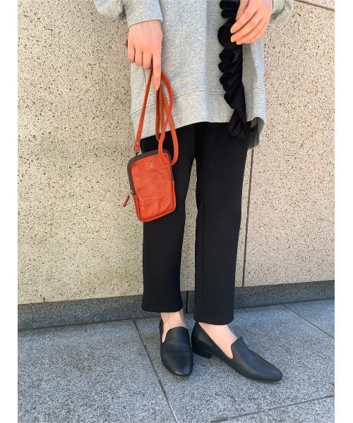 BEARDSLEY（ビアズリー）の「”HARBOUR 2nd”レザーミニバック（トートバッグ・レディース・ブラック/キャメル/カーキ/ピンク/ブラウン・FREE）」の7枚目の写真