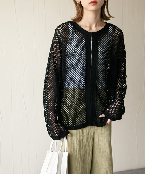 Chillfar(チルファー)の「あみあみリネンライク2wayサマーニットカーデ(カーディガン/ボレロ・レディース・ブラック/アイボリー/カーキブラウン/ライトイエロー/グレイッシュベージュ・FREE)」の3枚目の写真