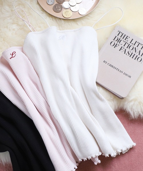 one after another NICE CLAUP（ワンアフターアナザーナイスクラップ）の「アルファベット刺繍ロゴキャミソール（キャミソール・レディース・ホワイト系その他/ホワイト系その他2/ホワイト系その他3/ブラック系その他/ブラック系その他2/ブラック系その他3/ピンク系その他/ピンク系その他2/ピンク系その他3・FREE）」の3枚目の写真