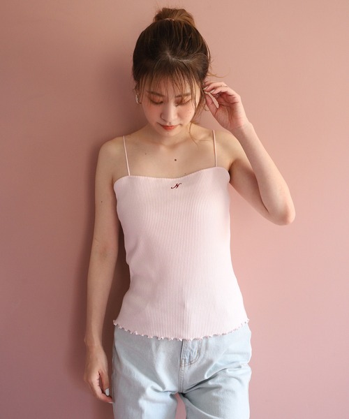 one after another NICE CLAUP（ワンアフターアナザーナイスクラップ）の「アルファベット刺繍ロゴキャミソール（キャミソール・レディース・ホワイト系その他/ホワイト系その他2/ホワイト系その他3/ブラック系その他/ブラック系その他2/ブラック系その他3/ピンク系その他/ピンク系その他2/ピンク系その他3・FREE）」の10枚目の写真