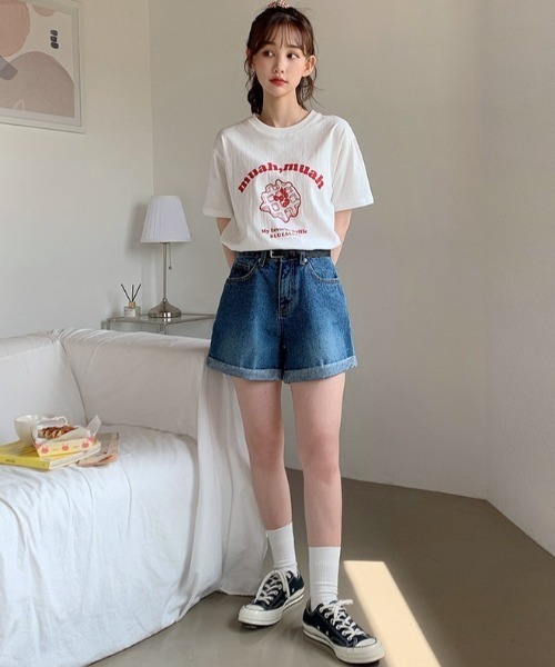 muahmuah(ムーアムーア)の「『muah muah/ムーアムーア』BASIC ROLL-UP DENIM HALF PANTS/ベーシック ロールアップ ショートデニムパンツ(デニムパンツ・レディース・ブラック/ブルー/ライトブルー・S/M)」の20枚目の写真
