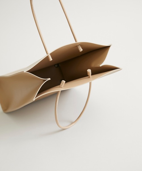 YAHKI（ヤーキ）の「【YAHKI(ヤーキ)】YH-398/レザートートバッグ（トートバッグ・レディース・ブラック/ベージュ・FREE）」の9枚目の写真