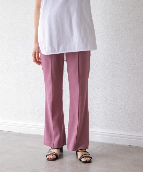 LOWRYS FARM（ローリーズファーム）の「イージーフレアパンツ　953007（スラックス・レディース・チャコールグレー/ベージュ/ピンク/ライム・SMALL/MEDIUM/LARGE）」の4枚目の写真