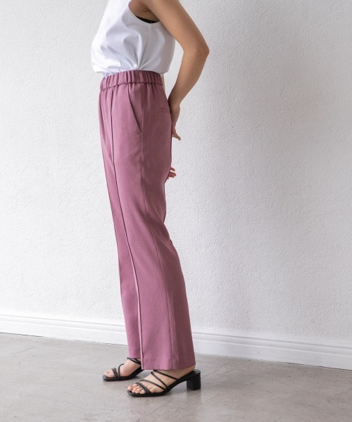 LOWRYS FARM（ローリーズファーム）の「イージーフレアパンツ　953007（スラックス・レディース・チャコールグレー/ベージュ/ピンク/ライム・SMALL/MEDIUM/LARGE）」の16枚目の写真