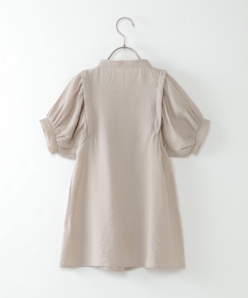 ikka（イッカ）の「【キッズ】5分袖バンドカラー前開きワンピース（100~160cm）（ワンピース・キッズ・オフホワイト/ベージュ・100/110/120/130/140/150/160）」の3枚目の写真